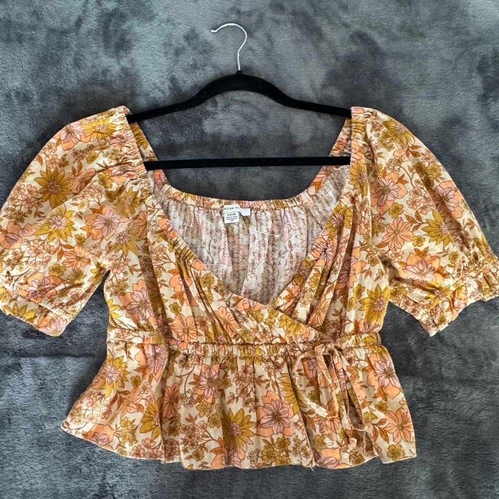 American Eagle Outfitters Yellow Puff Sleeve Blouse